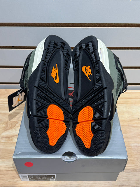 Jordan 4 Retro OG SP Undefeated (2025) Sz 7.5M