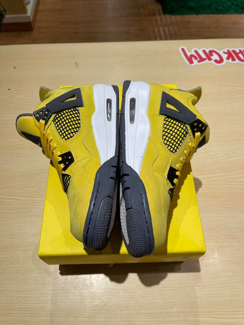 Jordan 4 Retro Lightning (2021) (GS) SZ 7Y/8.5W