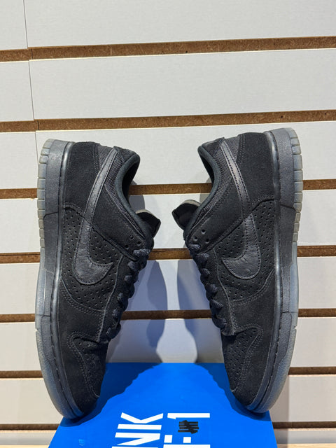 Nike Dunk Low SP Undefeated 5 On It Black Sz 8.5