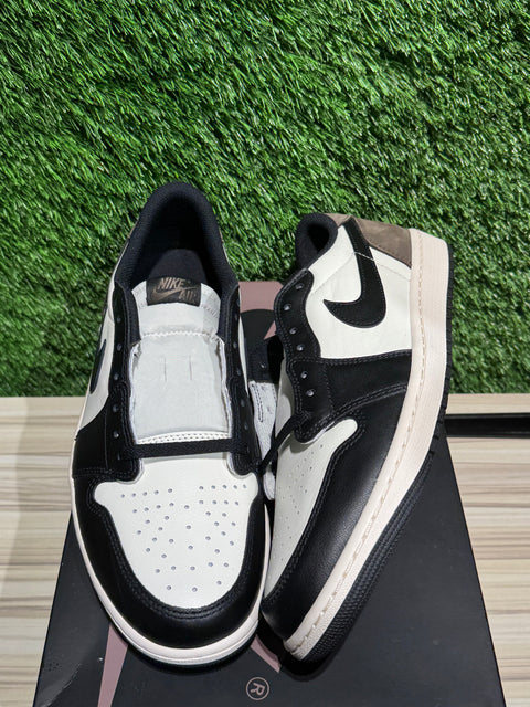 Jordan 1 Retro Low OG Mocha Sz 12M
