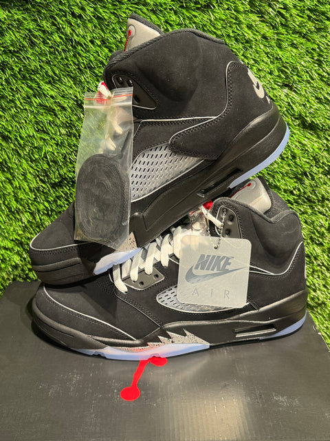 Jordan 5 Retro OG Black Metallic Reimagined Sz 9.5
