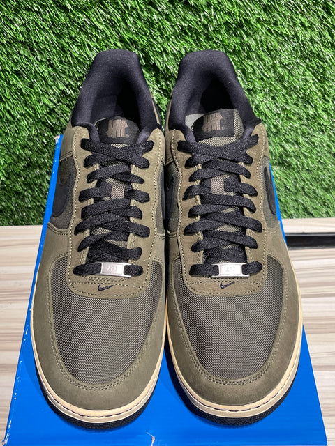 Nike Air Force 1 Low SP Undefeated Ballistic Dunk vs. AF1 Sz 13M