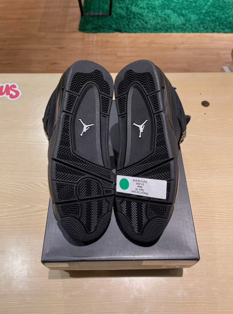 Jordan 4 Retro Black Cat (2020)