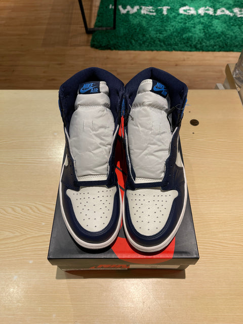 Jordan 1 Retro High Obsidian UNC