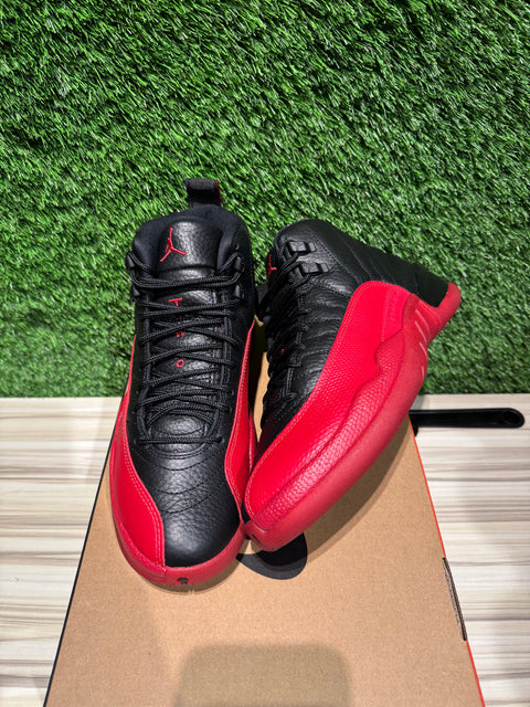 Jordan 12 Retro Flu Game (2025) Sz 7.5