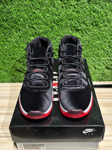 Jordan 11 Retro Bred Velvet (Women's) Sz 9.5M/11W