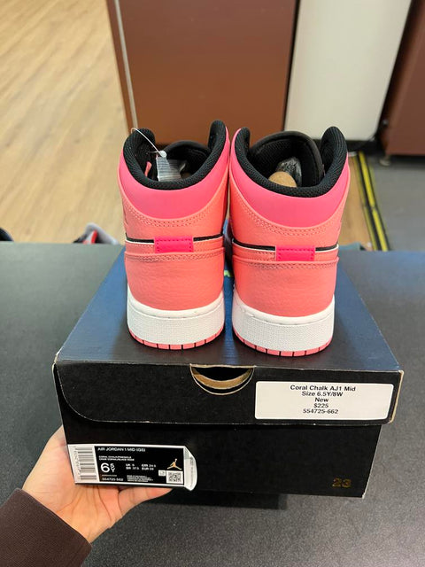 Jordan 1 Mid Coral Chalk (GS) Sz 6.5Y