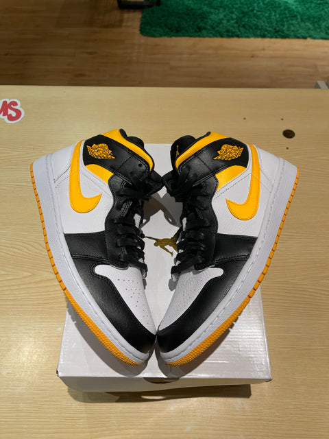 Jordan 1 Mid Yellow Toe Black