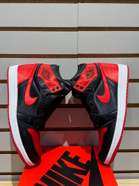 Jordan 1 Retro High OG Satin Bred (Women's) Sz 7.5