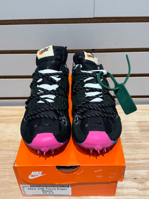 Nike Zoom Terra Kiger 5 Off-White Black (Women's) Sz 3.5M / 5W