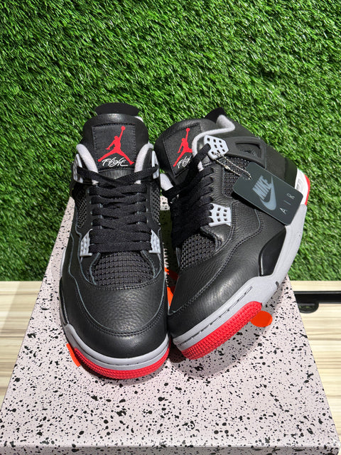 Jordan 4 Retro Bred Reimagined Sz 11.5
