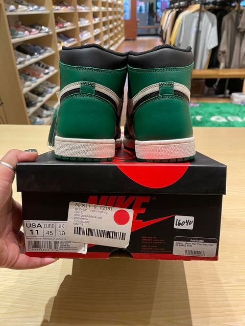 Jordan 1 Retro High Pine Green SZ 11