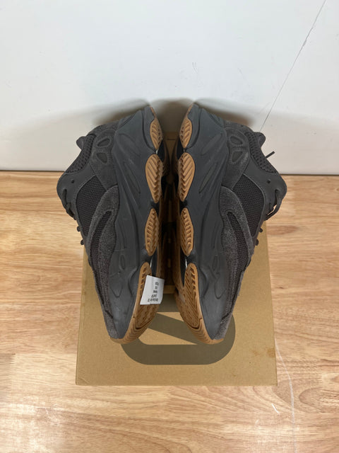 adidas Yeezy Boost 700 Utility Black