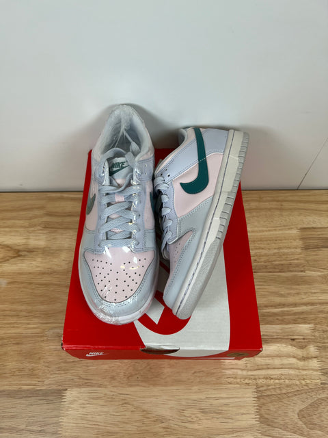 DS Mineral Teal Nike Dunk Low Sz 4.5Y/6W