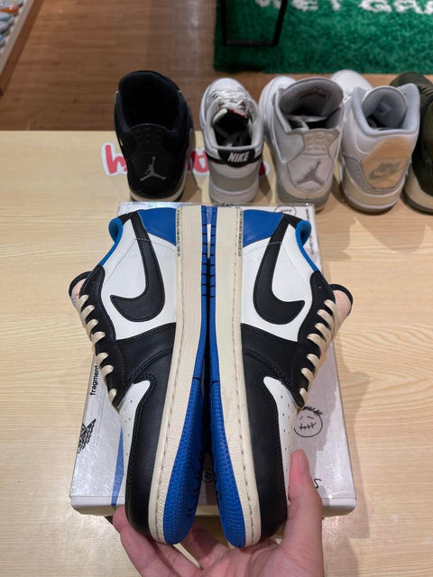 Jordan 1 Retro Low OG SP Fragment x Travis Scott