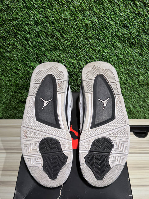 Jordan 4 Retro Military Black (GS) Sz 4Y