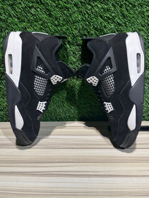 Jordan 4 Retro White Thunder Sz 11M