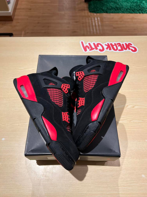 Jordan 4 Retro Red Thunder Sz 7.5