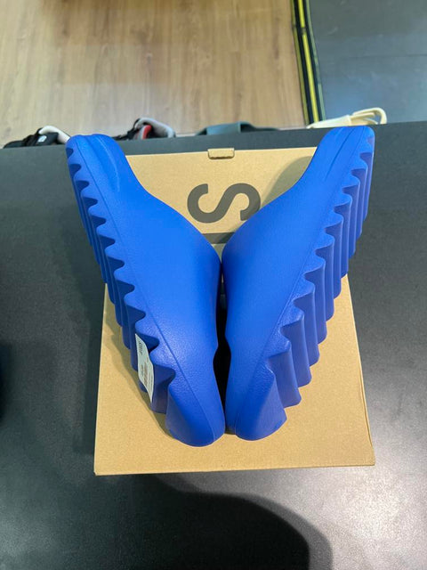 adidas Yeezy Slide Azure Sz 12