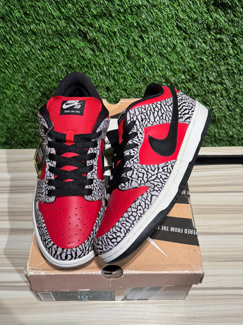 Nike SB Dunk Low Supreme Red Cement (2012) Sz 10.5M..
