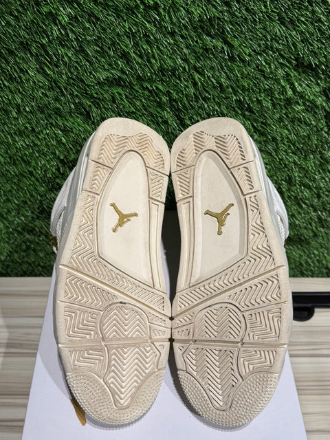 Jordan 4 Retro Metallic Gold (Women's) Sz 6M/7.5W