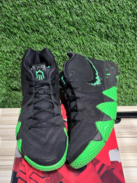 Nike Kyrie 4 Halloween Sz 10