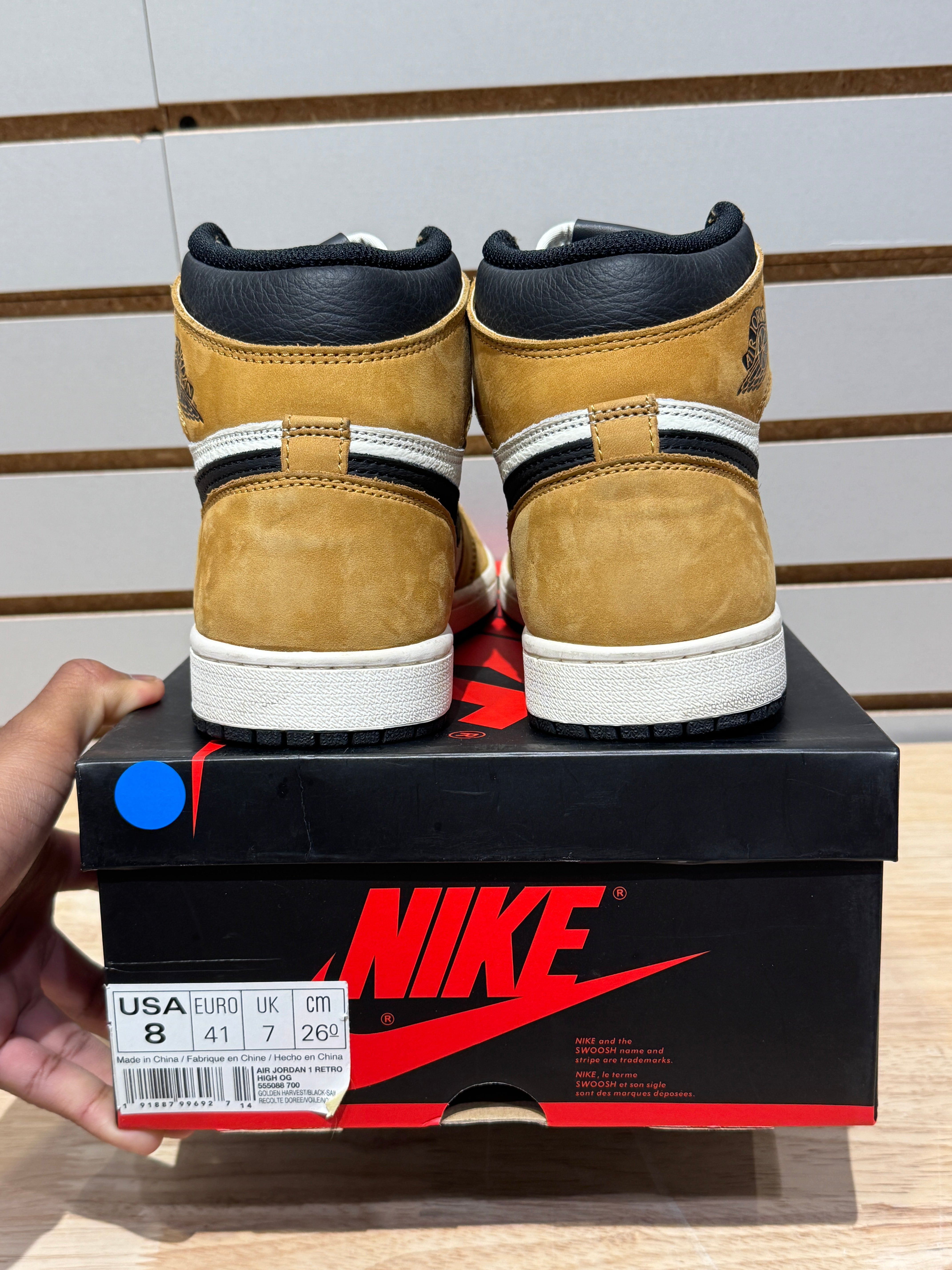 Jordan 1 Retro High Rookie of the Year Sz 8M – Sneak City