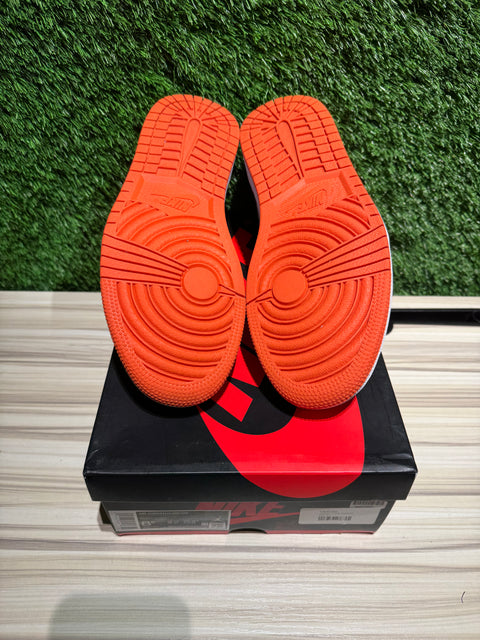 Jordan 1 Low Starfish Sz 8.5M