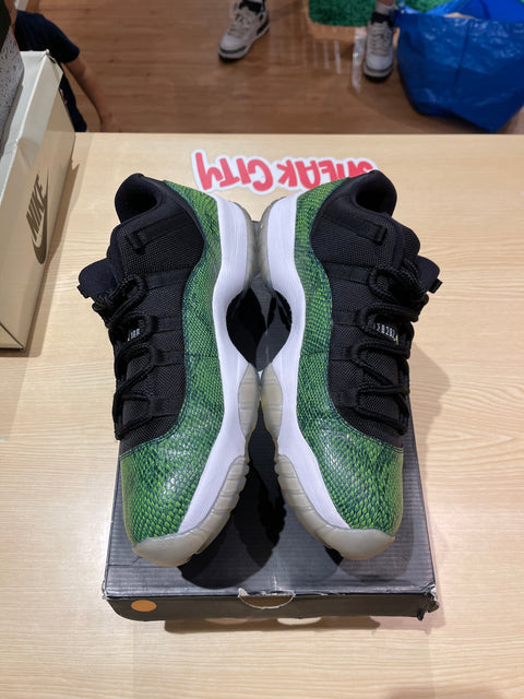 Jordan 11 Retro Low Green Snakeskin