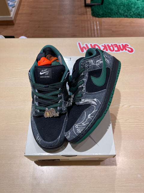 Nike SB Dunk Low There Skateboards