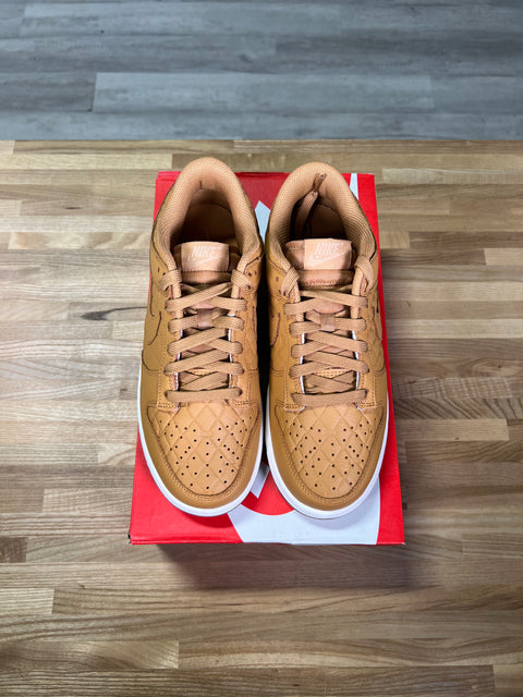 DS Quilted Wheat Nike Dunk Low Sz 8W/6.5M