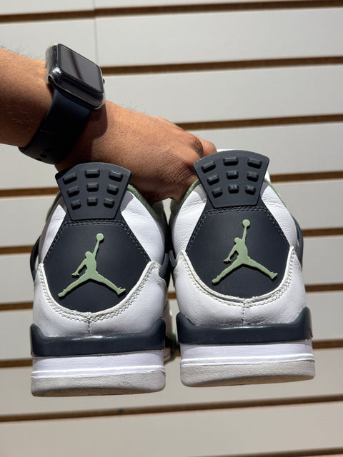 Jordan 4 Retro Seafoam (Women's) Sz 5.5M/7W