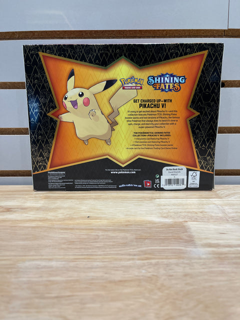 Pokémon Shining Fates Collection [Pikachu V] - Shining Fates (SHF)
