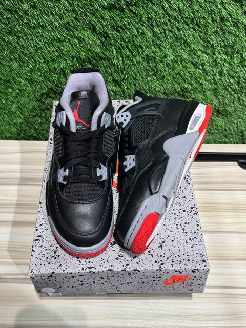 Jordan 4 Retro Bred Reimagined (GS) Sz 5.5Y