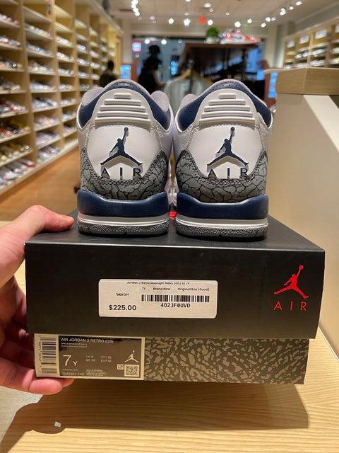 Jordan 3 Retro Midnight Navy (GS) Sz 7Y