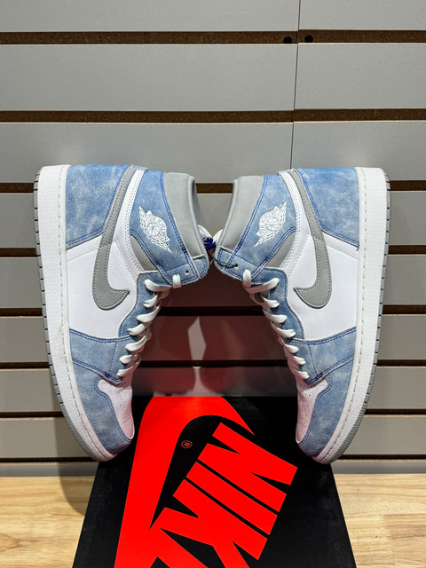 Jordan 1 Retro High OG Hyper Royal Sz 13M