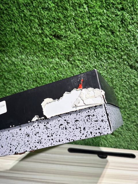 Jordan 4 Retro Green Glow Sz 10