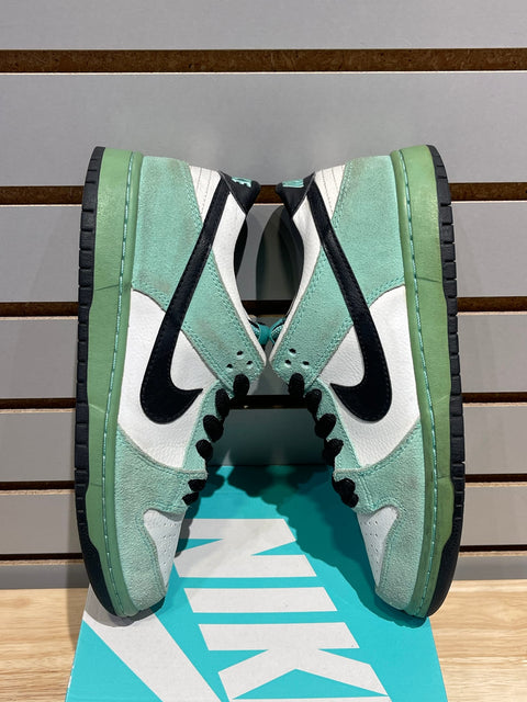 Nike SB Dunk Low Sea Crystal Sz 7