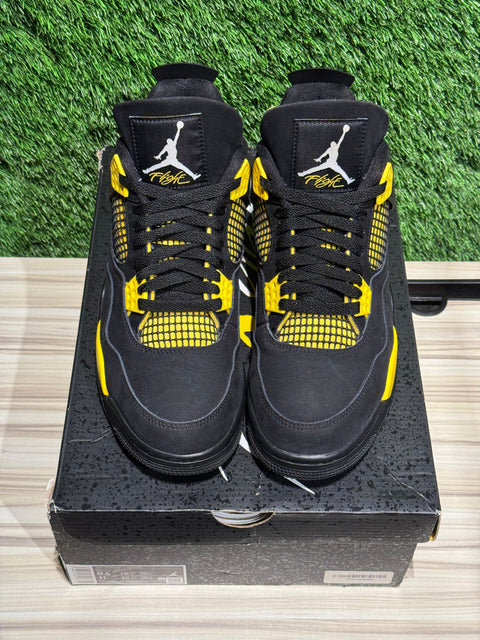 Jordan 4 Retro Thunder (2023) Sz 9.5M,.,