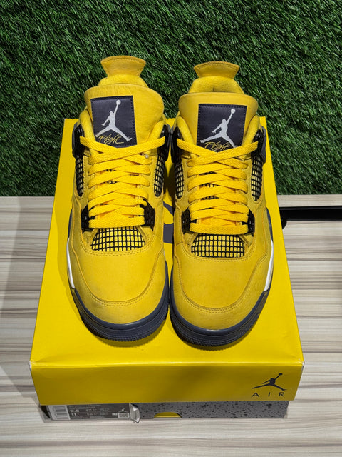 Jordan 4 Retro Lightning (2021) Sz 9.5M,.,