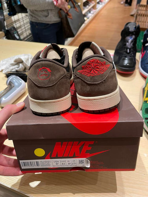 Jordan 1 Retro Low OG SP Travis Scott Mocha Sz 9.5