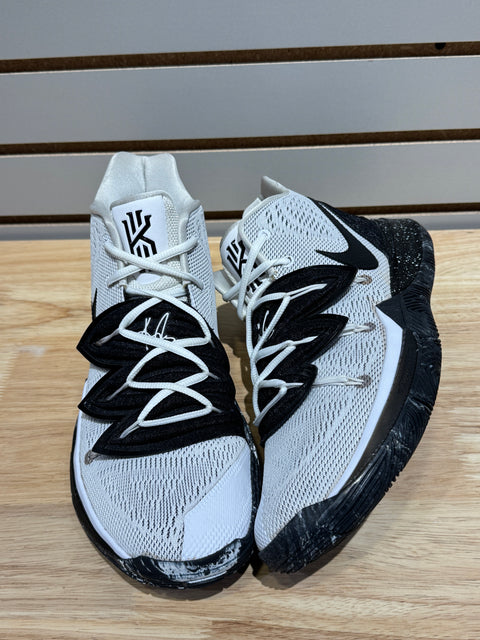 Nike Kyrie 5 Cookies & Cream Sz 11