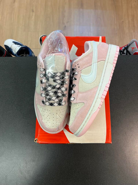 Nike Dunk Low LX Pink Foam (Women's) Sz 8.5W