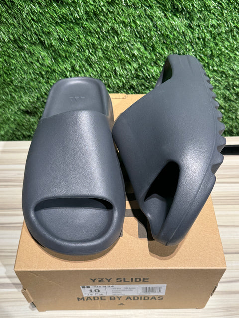 adidas Yeezy Slide Slate Grey Sz 10