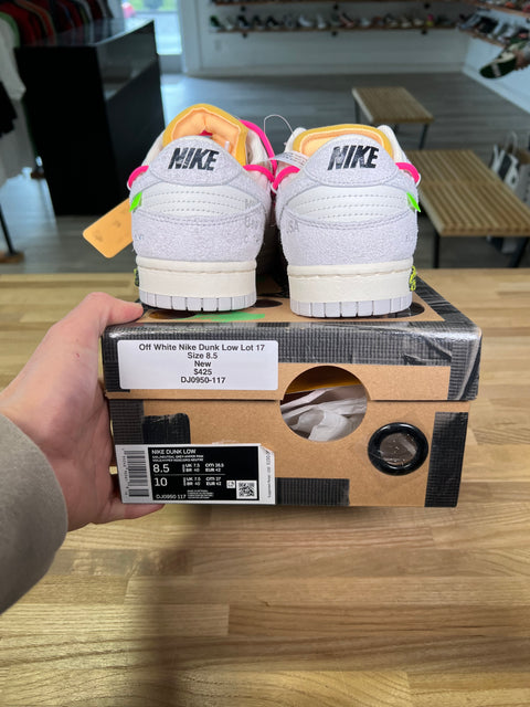 DS Off White Nike Dunk Low Lot 17 Sz 8.5