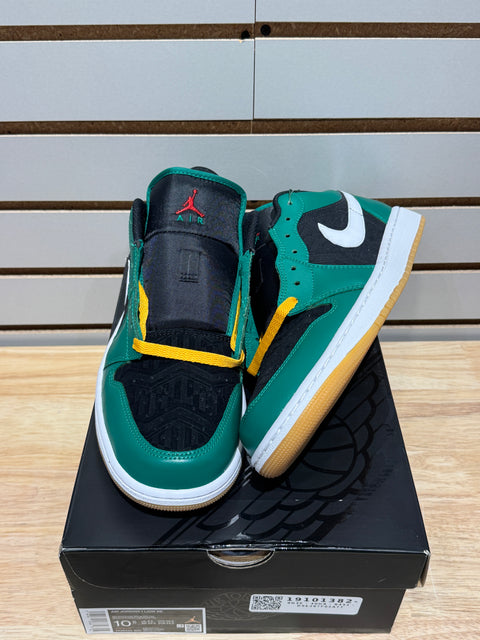 Jordan 1 Low SE Holiday Special (2022)