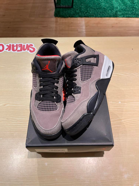 Jordan 4 Retro Taupe Haze (GS) Sz 6Y