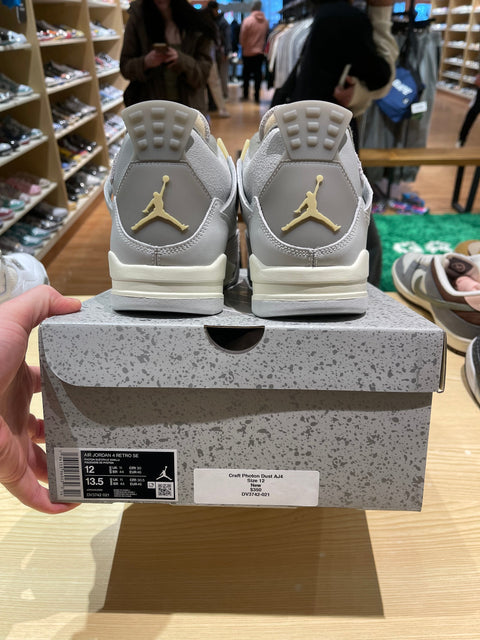 Jordan 4 Retro SE Craft Medium Olive