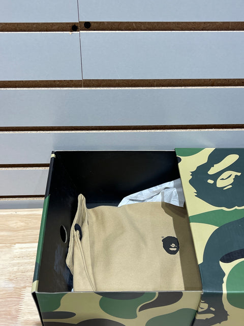 A Bathing Ape Bape Sta Sneaker News Day Sz 9.5