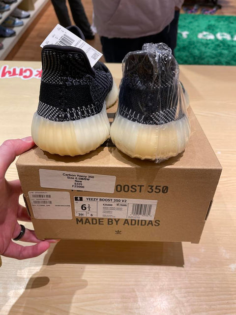 adidas Yeezy Boost 350 V2 Carbon Sz 6.5M